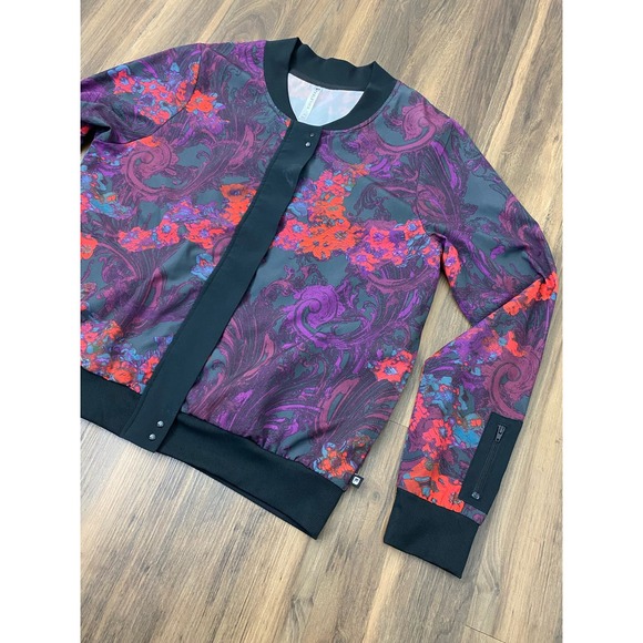 Women Fabletics Ithaca floral lightweight graphic bomber sport jacket XL - Picture 2 of 4